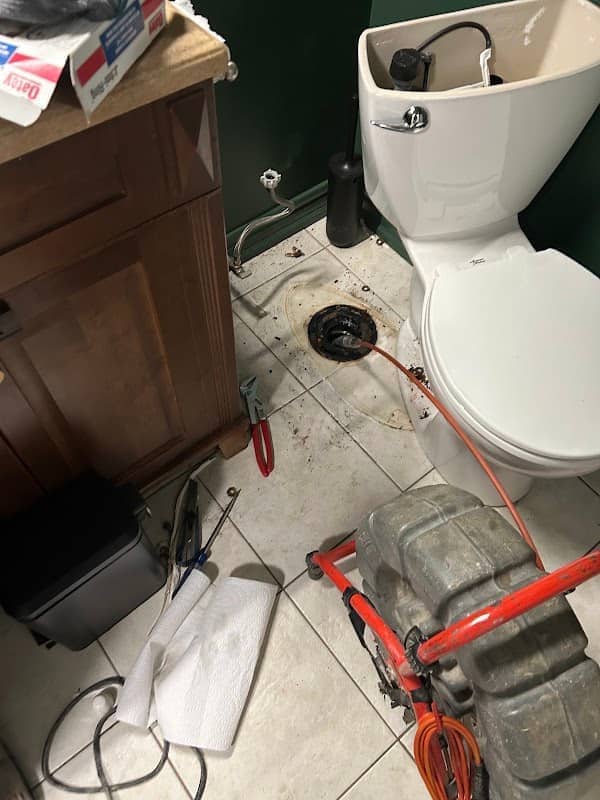 24/7 CLOGGED DRAIN SNAKING, TORONTO PLUMBING & WATERPROOFING INC, SEWER BACKUP REPAIR photo 3